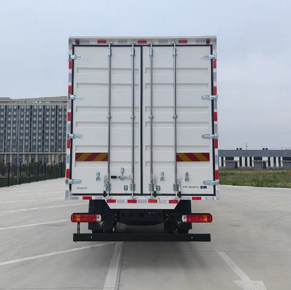 福田牌BJ5186XXYEVK1純電動(dòng)廂式貨車公告圖片
