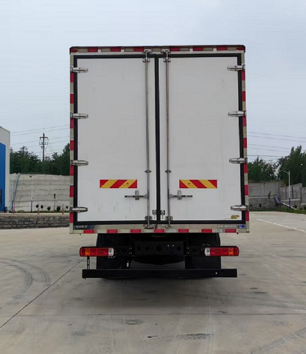 福田牌BJ5186XLCEVK1純電動冷藏車公告圖片