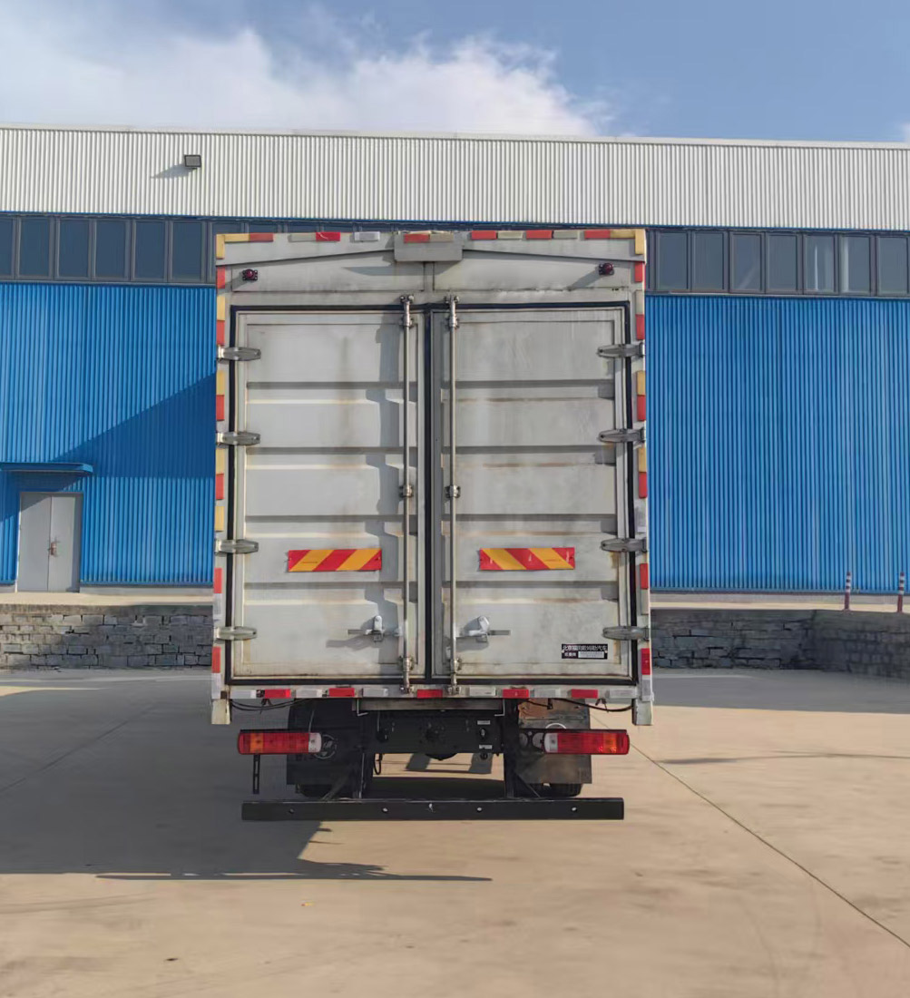 歐曼牌BJ5181XYKEVANF-04換電式純電動(dòng)翼開(kāi)啟廂式貨車(chē)公告圖片
