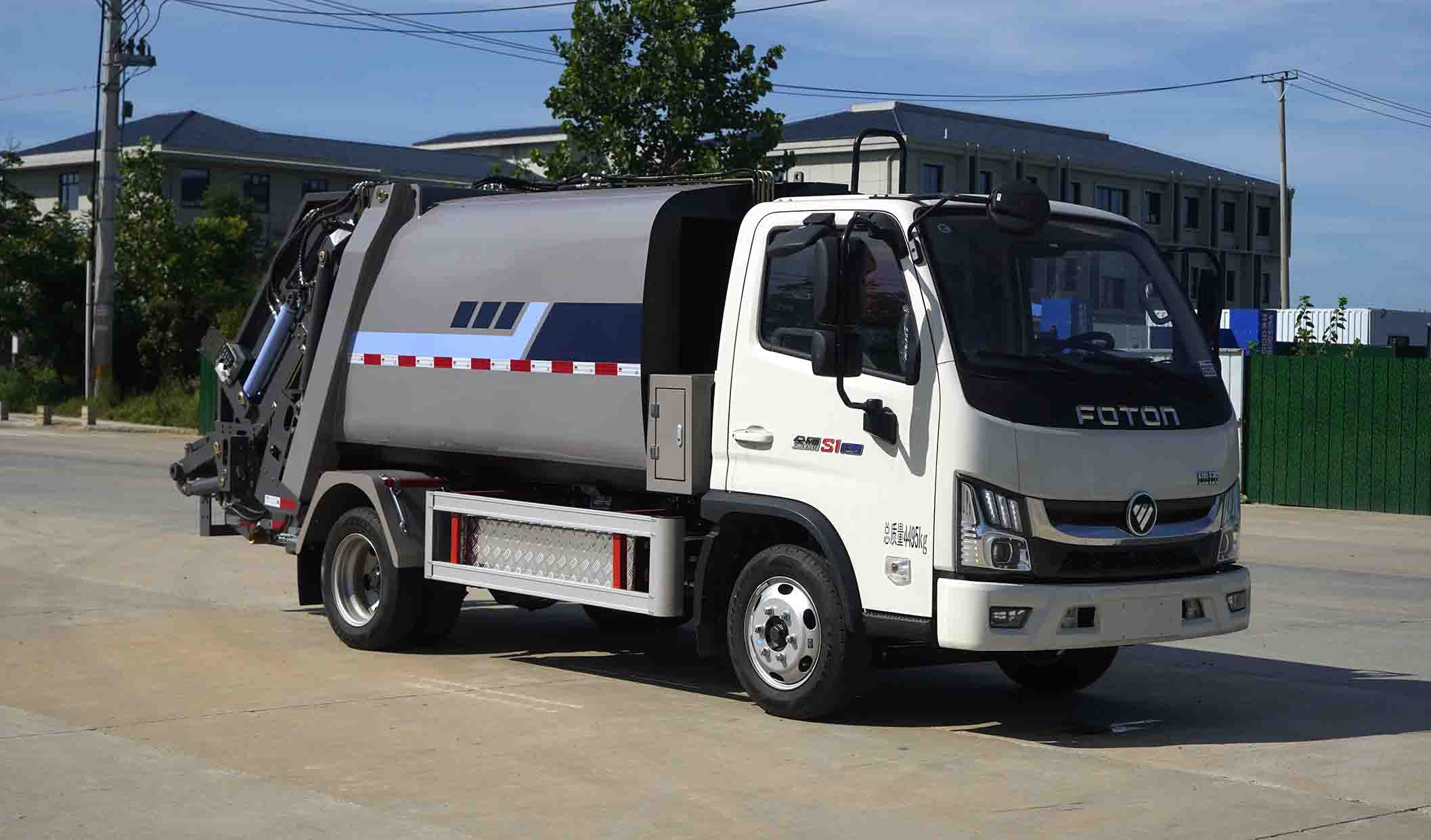凱力風牌KLF5046ZYSBEV純電動壓縮式垃圾車公告圖片