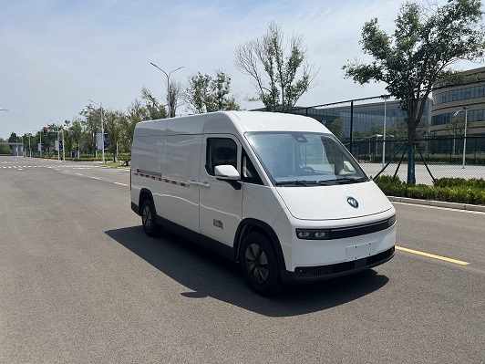 福田牌BJ5030XXYEVR1純電動(dòng)廂式貨車公告圖片