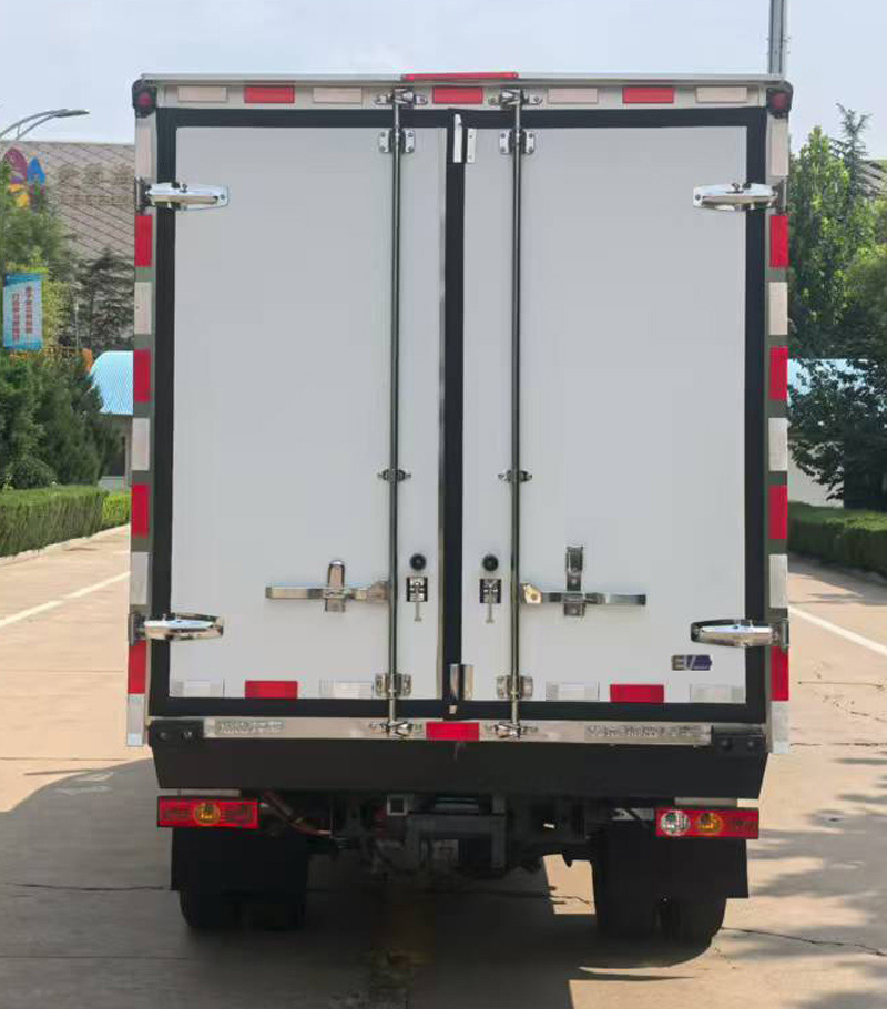 福田牌BJ5032XLCEV2純電動冷藏車公告圖片