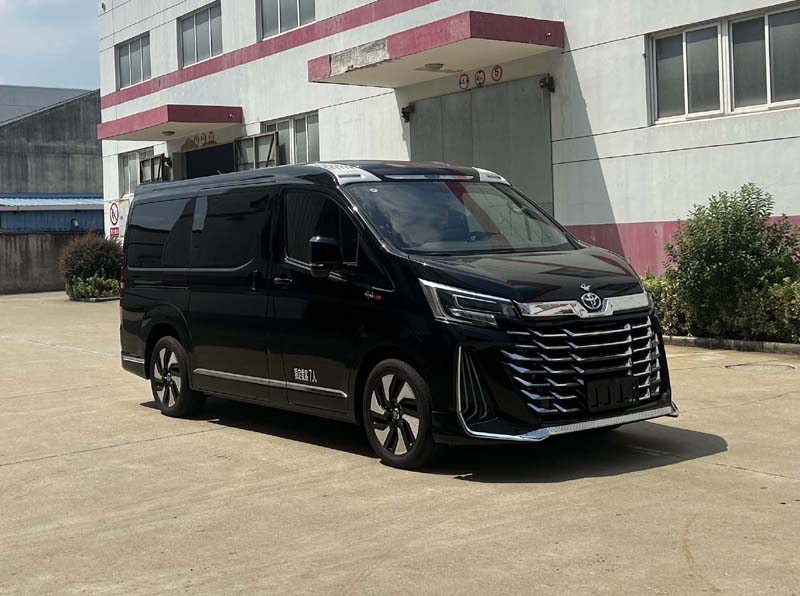 華東牌CSZ5041XSW商務(wù)車公告圖片