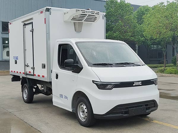 程力威牌CLW5030XLCBEVBXW純電動(dòng)冷藏車公告圖片