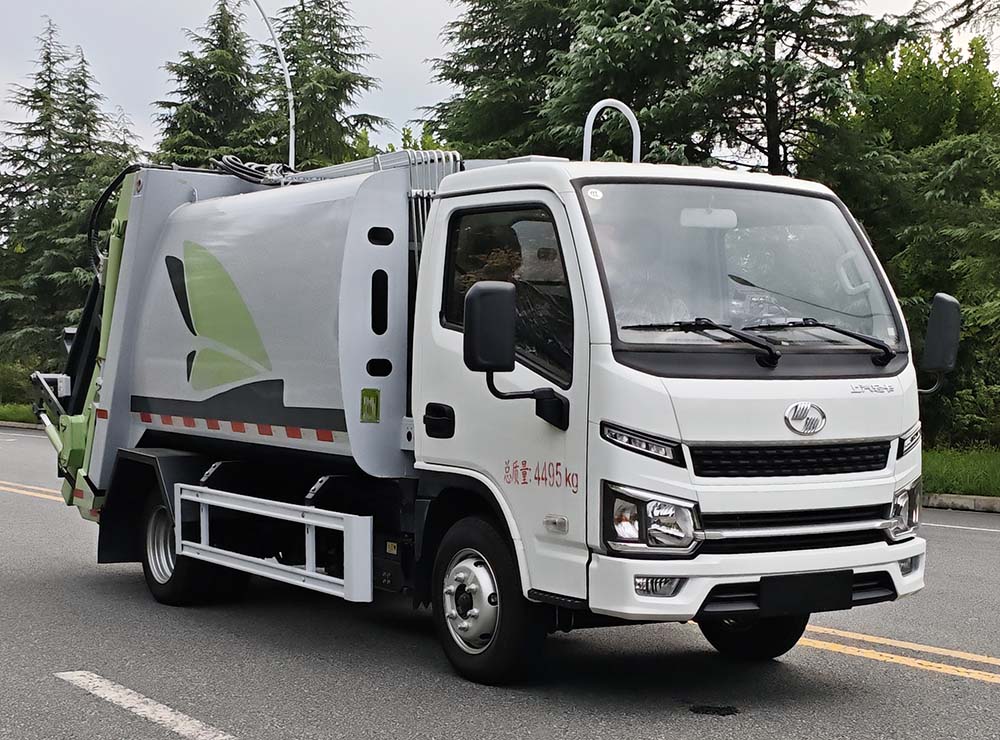 澳航同舟牌AYH5047ZYSSHBEV純電動壓縮式垃圾車公告圖片