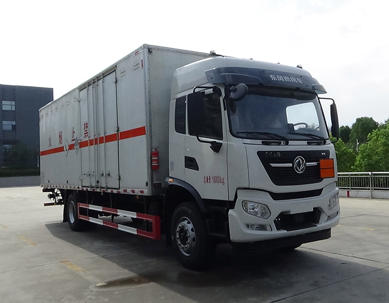 程力牌CL5188XZW6BXW雜項危險物品廂式運輸車公告圖片