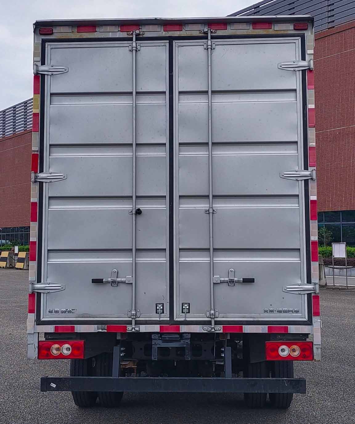 福田牌BJ5048XXY9JBA-AB4廂式貨車公告圖片