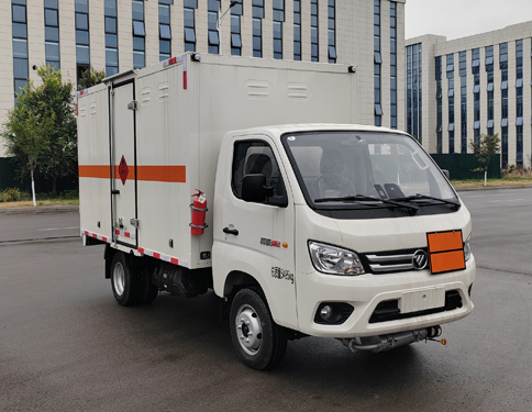 賽伯威牌ZCA5030XRQB6易燃?xì)怏w廂式運(yùn)輸車公告圖片
