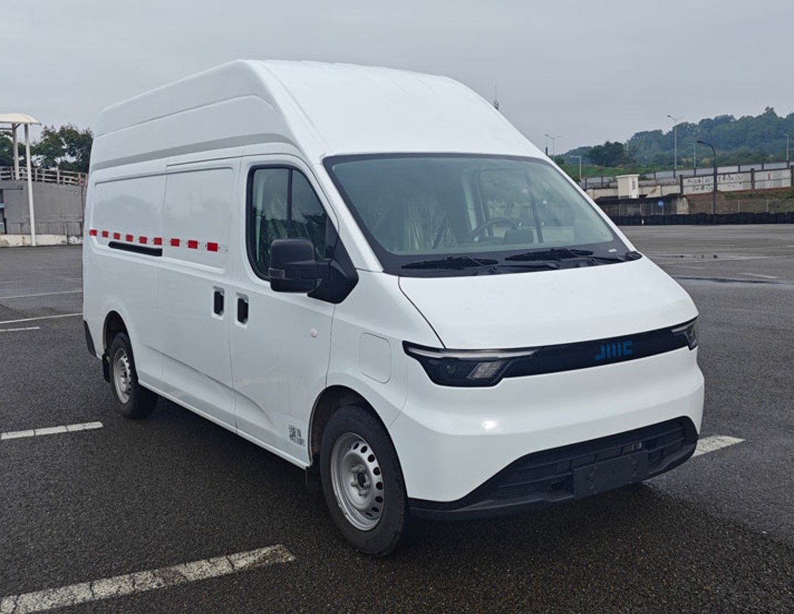 江鈴牌JX5031XXYTGFBEV純電動(dòng)廂式貨車(chē)公告圖片
