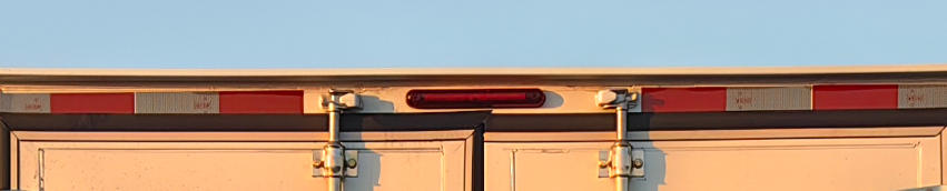 解放牌CA5030XXYP37Q05L2E6A86廂式貨車公告圖片