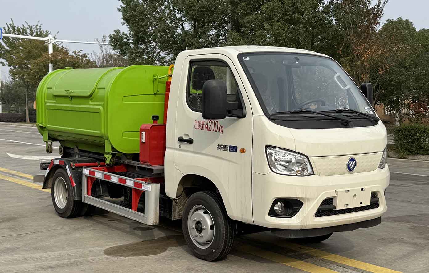 凱力風(fēng)牌KLF5047ZXXBEV純電動(dòng)車廂可卸式垃圾車公告圖片