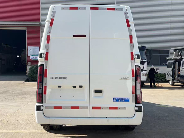 程力威牌CLW5041XYLAJZ醫(yī)療車公告圖片