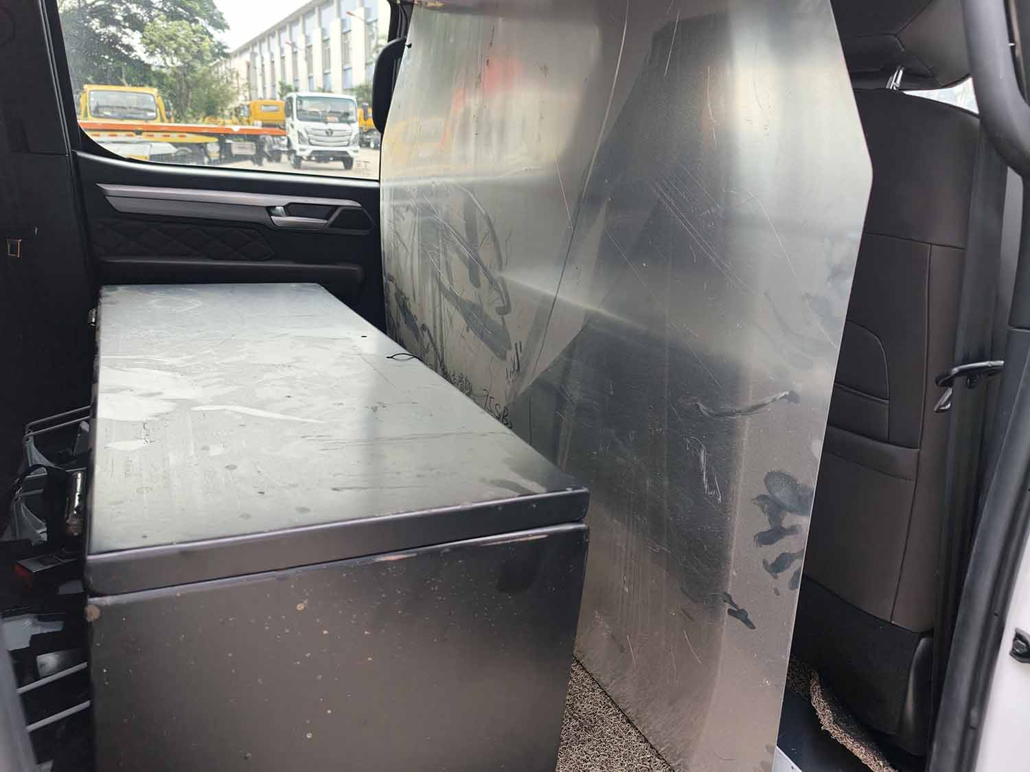 粵海牌YH5030TQZ056TBEV純電動清障車公告圖片