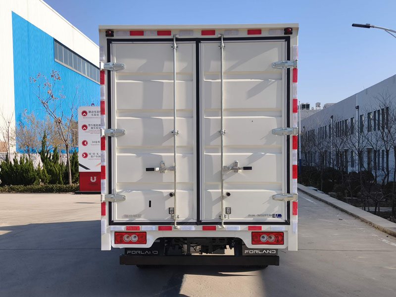 福田牌BJ5046XXYEV4純電動(dòng)廂式貨車(chē)公告圖片