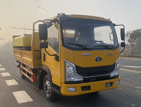 鼎宸騰興牌DCZ5048TFZZ6防撞緩沖車公告圖片