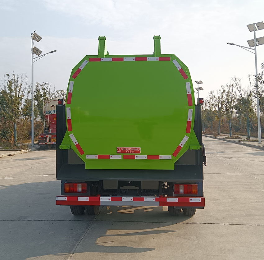 天云牌GTY5090TCA6餐廚垃圾車(chē)公告圖片