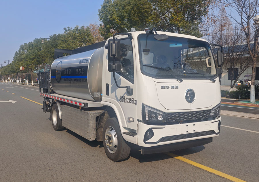 恒誠(chéng)睿德牌HRD5120GLQBEVS純電動(dòng)瀝青灑布車(chē)公告圖片
