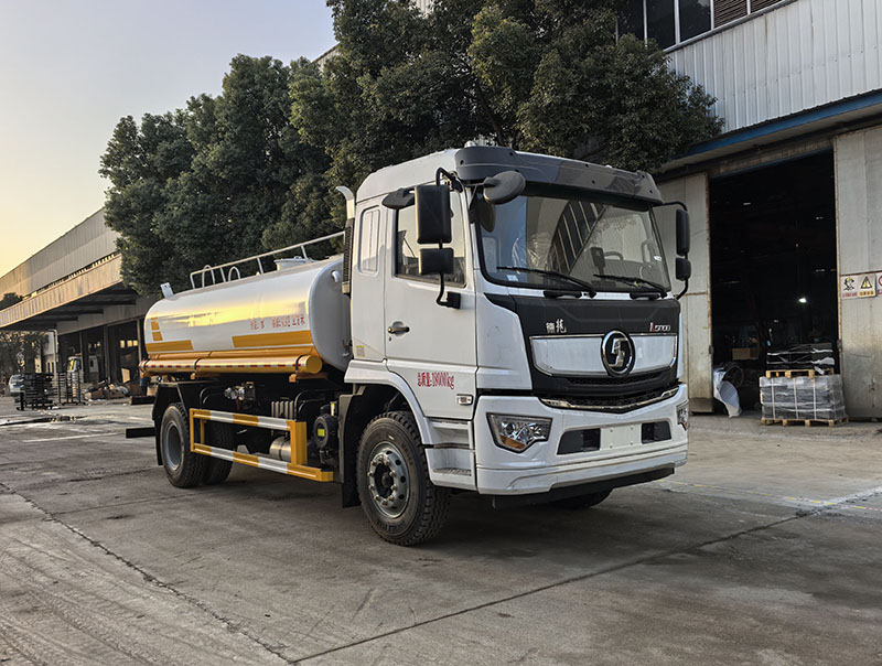 龍力馳牌HHZ5180GQXSX6隧道清洗車公告圖片