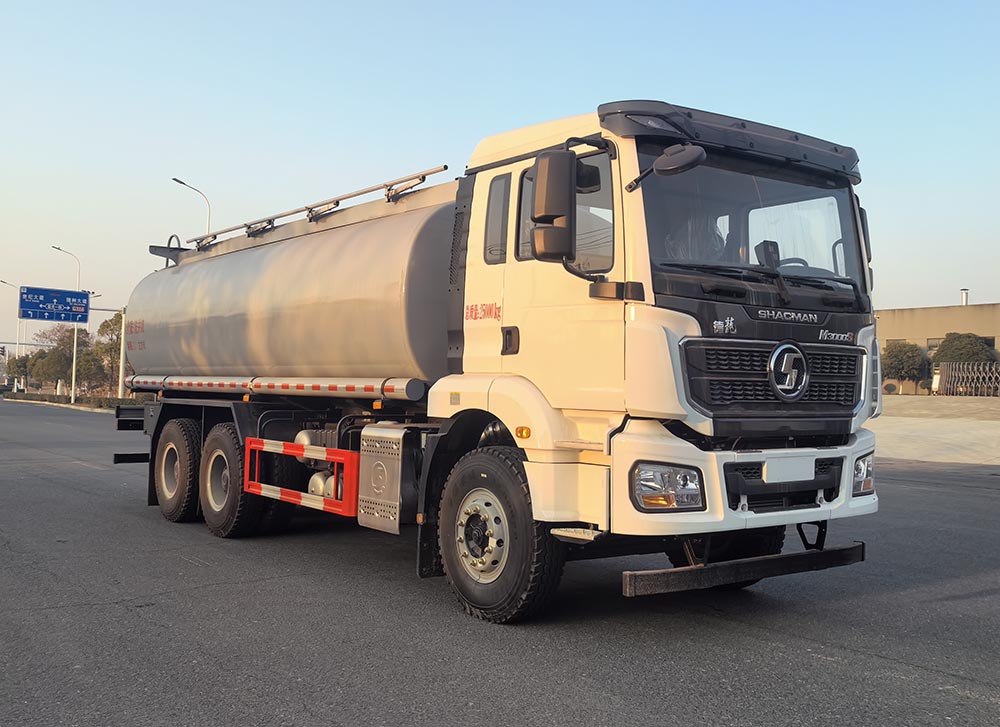 龍力馳牌HHZ5252TGYSX6供液車公告圖片