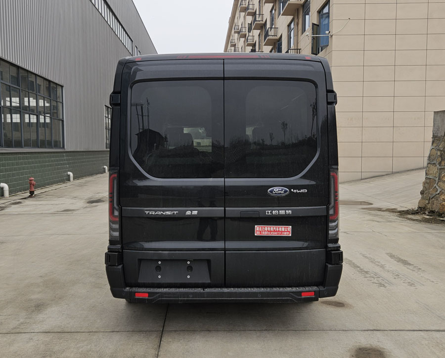力海通牌HLH5046TSYJX6宿營(yíng)車公告圖片