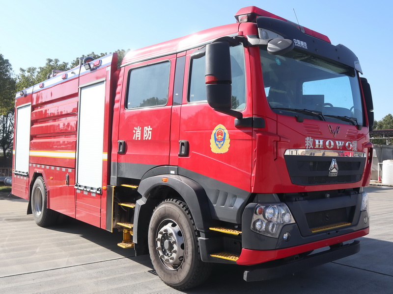 五菱牌GXA5190GXFPM80/H泡沫消防車公告圖片