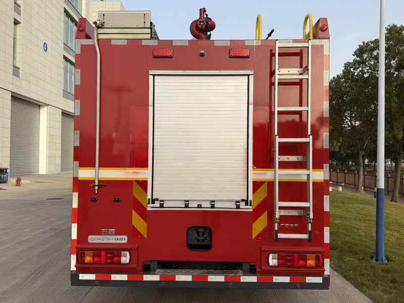 五菱牌GXA5190GXFPM80/H泡沫消防車公告圖片