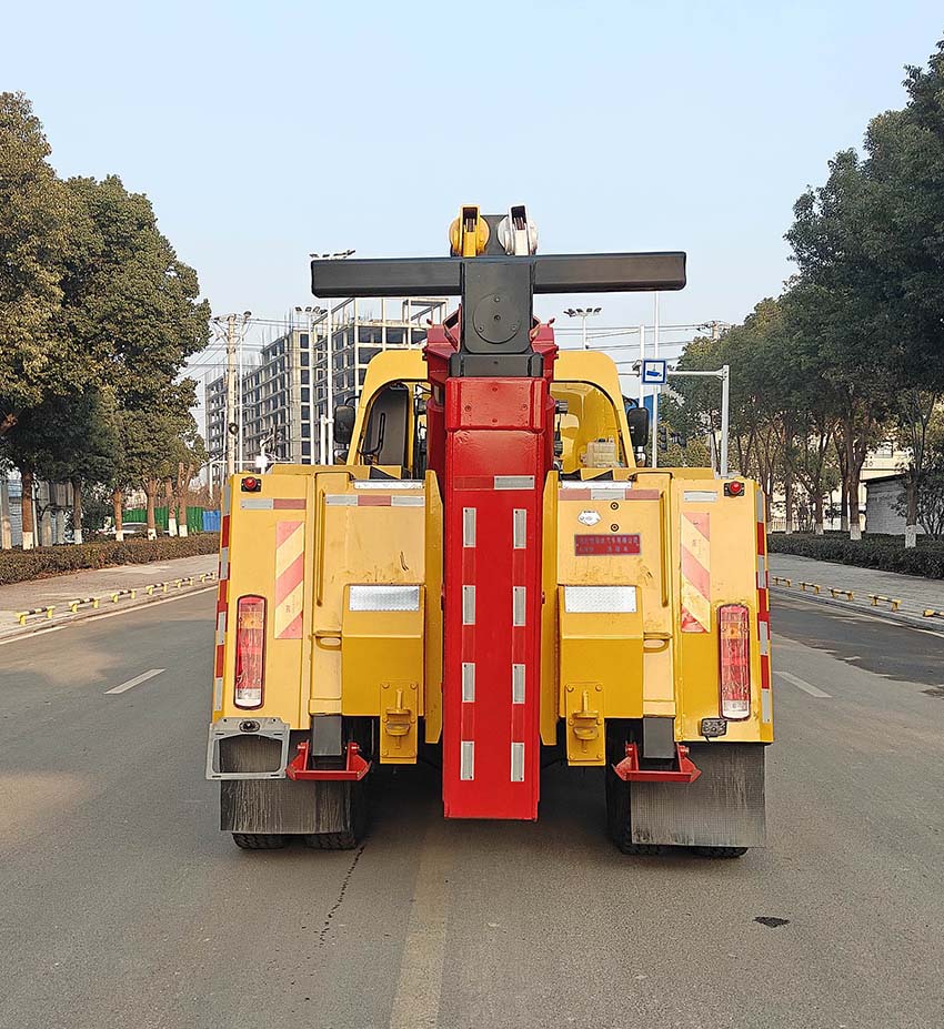 布隆牌LLL5232TQZBJ6清障車公告圖片