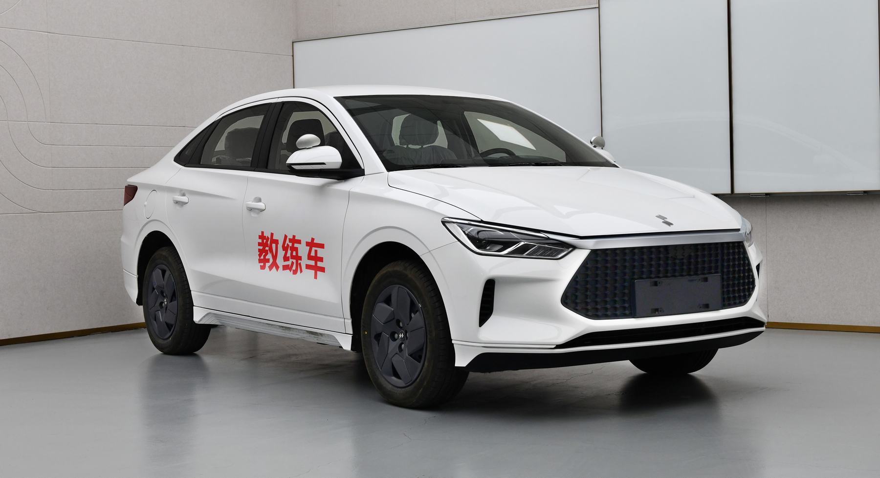领汇牌QCJ5022XLHBEVA1纯电动教练车