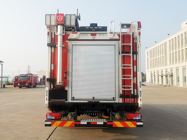 金盛盾牌JDX5170GXFAP40/MN6压缩空气泡沫消防车公告图片