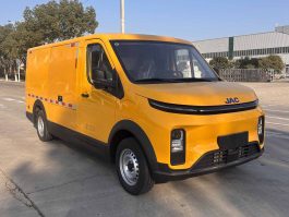 纯电动电源车