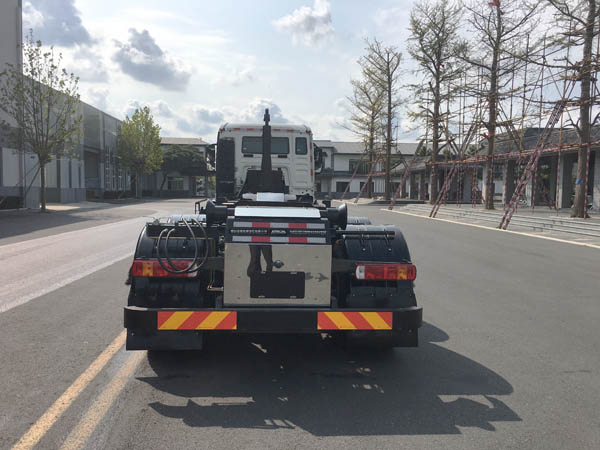 海德牌CHD5310ZXXZQE6車廂可卸式垃圾車公告圖片