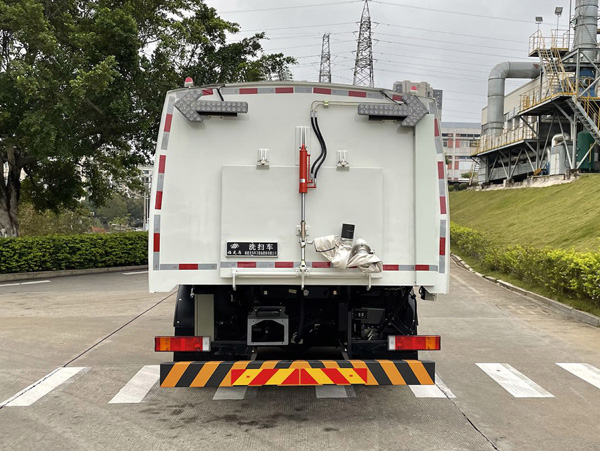 福龍馬牌FLM5180TXSDF6L洗掃車公告圖片