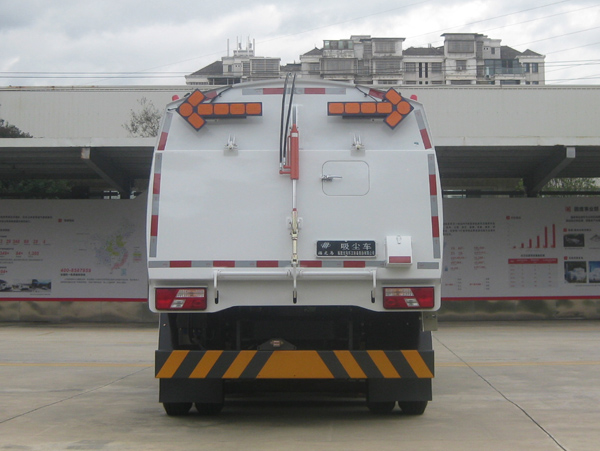 福龍馬牌FLM5080TXCJL6吸塵車公告圖片