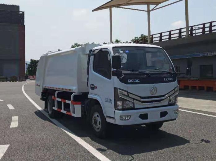 山花牌JHA5073ZYSDFA6壓縮式垃圾車公告圖片