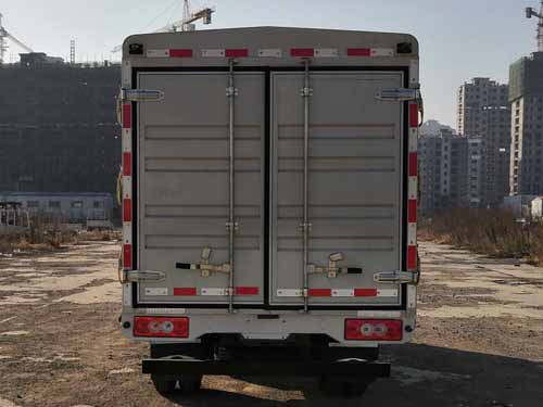 福田牌BJ5045CCY9AB5-54倉(cāng)柵式運(yùn)輸車公告圖片