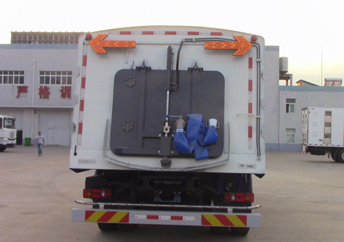 宇通牌YTZ5180TXST0D6洗掃車(chē)公告圖片