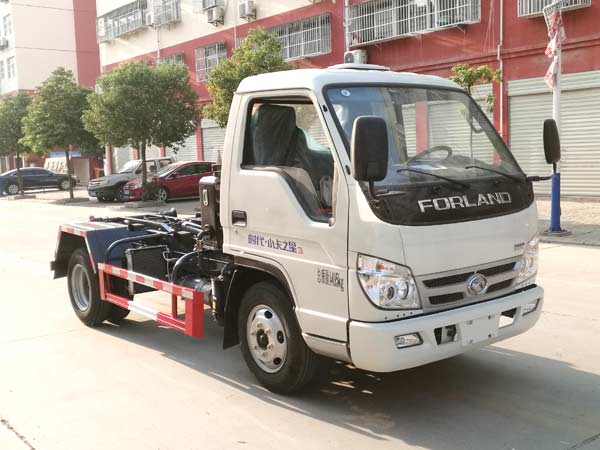 程力威牌CLW5040ZXXB6車廂可卸式垃圾車公告圖片