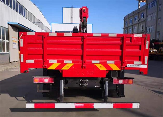 帕菲特牌PFT5310JSQMC6Z隨車起重運(yùn)輸車公告圖片