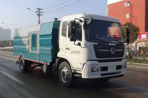 華通牌HCQ5180TSLDF6掃路車(chē)公告圖片
