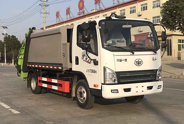 帝王環(huán)衛(wèi)牌HDW5072ZYSCA6壓縮式垃圾車公告圖片