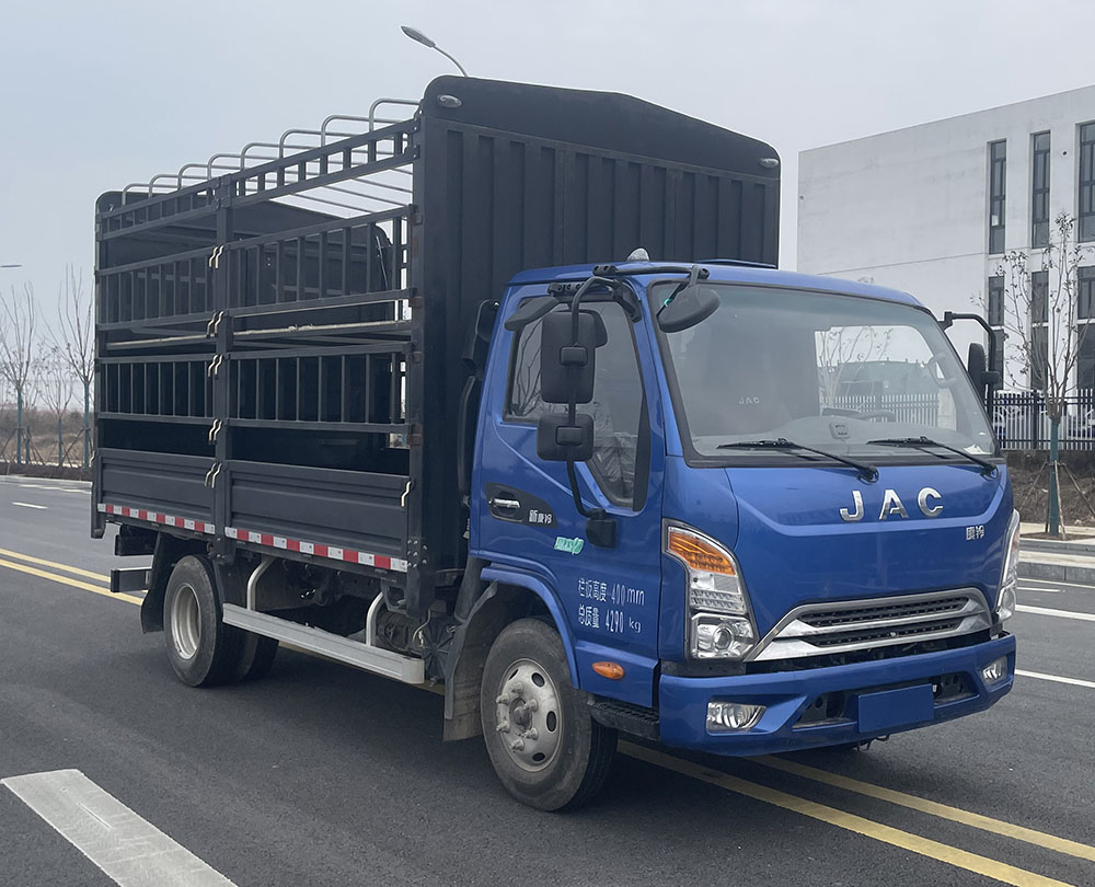 江淮牌HFC5043CCYP21K1C7S-1倉(cāng)柵式運(yùn)輸車公告圖片
