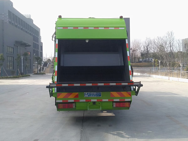 程力威牌CLW5251ZYSE6壓縮式垃圾車公告圖片