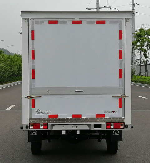 長安牌SC5031XYKTFS6B1翼開啟廂式車公告圖片