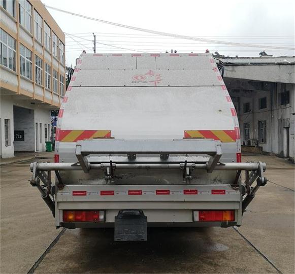 東風(fēng)牌DFZ5181ZYSEX8壓縮式垃圾車公告圖片