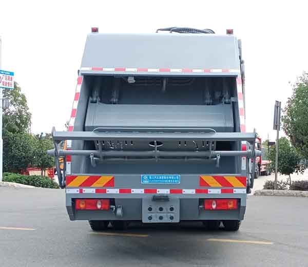 程力牌CL5250ZYS6HQ壓縮式垃圾車公告圖片