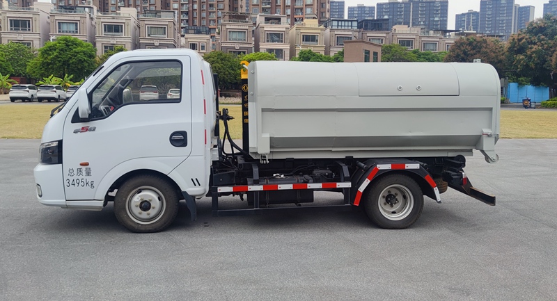東風牌EQ5030ZXXS6車廂可卸式垃圾車公告圖片