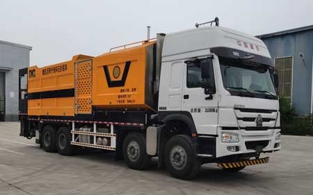 鴻天牛牌HTN5317TFC同步碎石封層車公告圖片