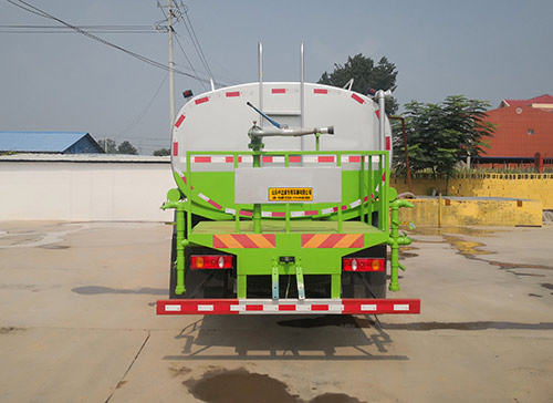 中達(dá)威牌CFY5161GPS6綠化噴灑車公告圖片