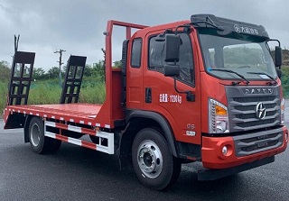 大運(yùn)牌DYQ5115TPBD6AB平板運(yùn)輸車公告圖片