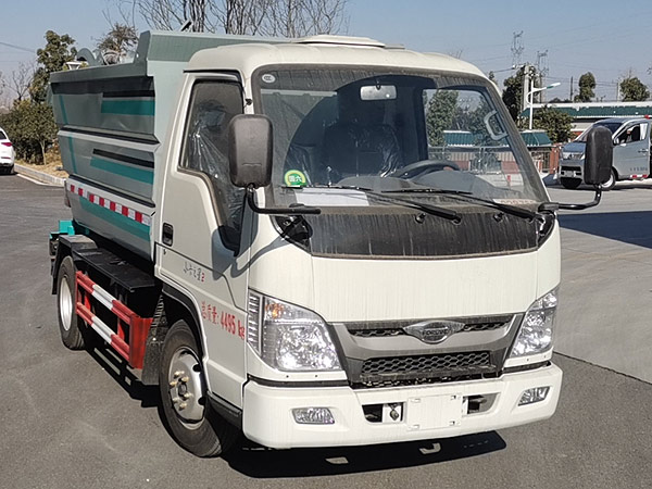 程力威牌CLW5041ZZZB6自裝卸式垃圾車公告圖片